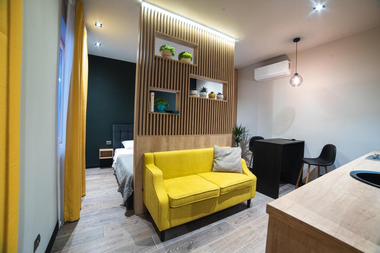 Luxury Apartments Petofi Ungvár Kültér fotó