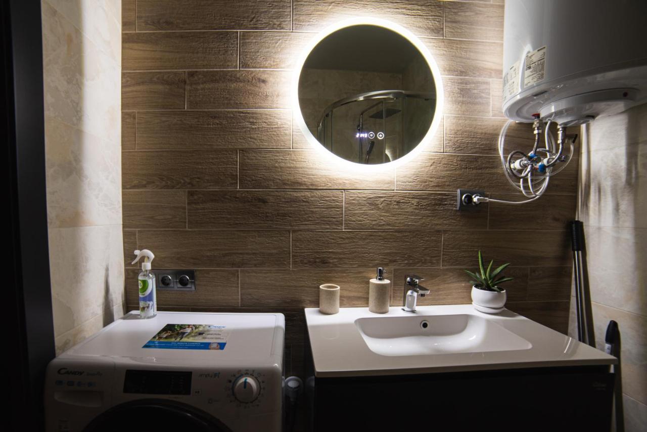 Luxury Apartments Petofi Ungvár Kültér fotó