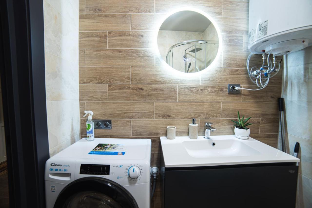 Luxury Apartments Petofi Ungvár Kültér fotó