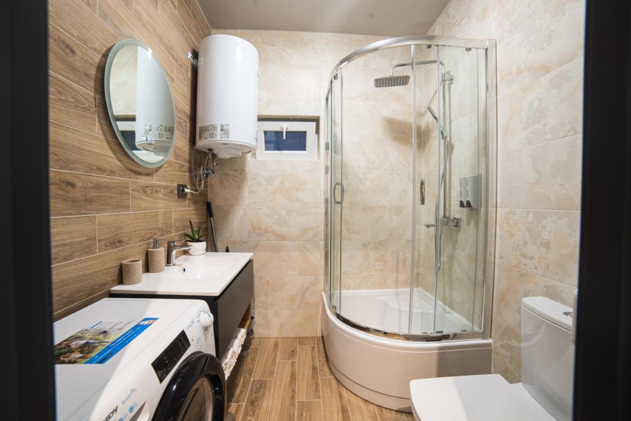 Luxury Apartments Petofi Ungvár Kültér fotó