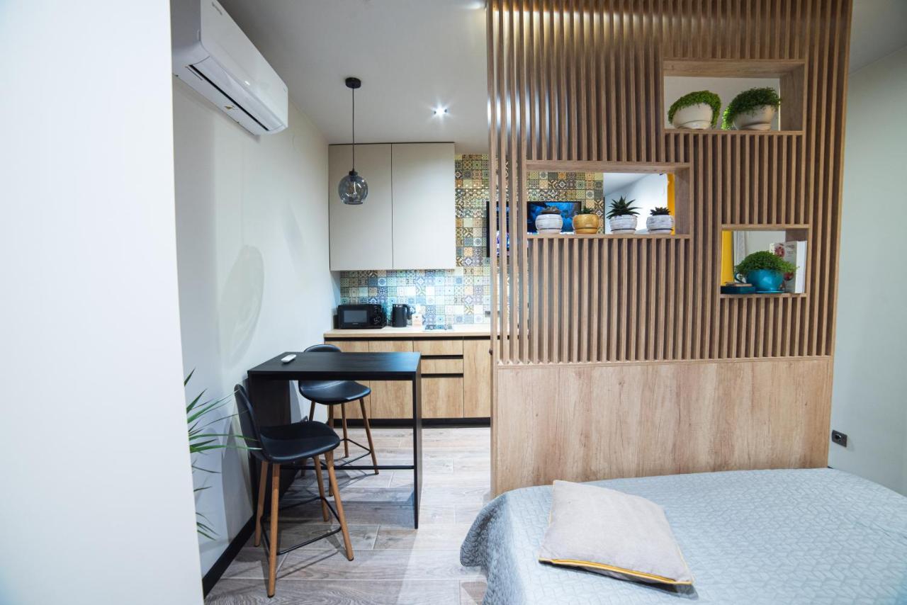 Luxury Apartments Petofi Ungvár Kültér fotó